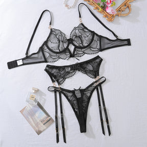 Lingerie Sensual com Renda: Sua Nova Arma de Sedução
