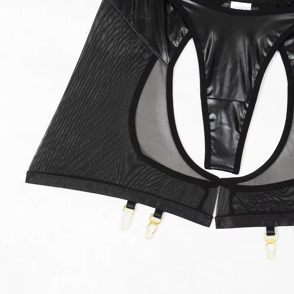 Dominatrix Noir